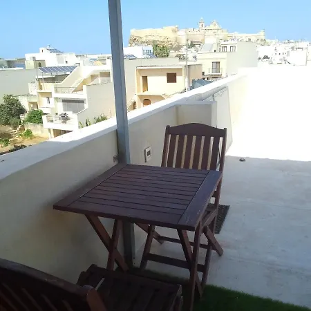 Citadel View Penthouse Apartament